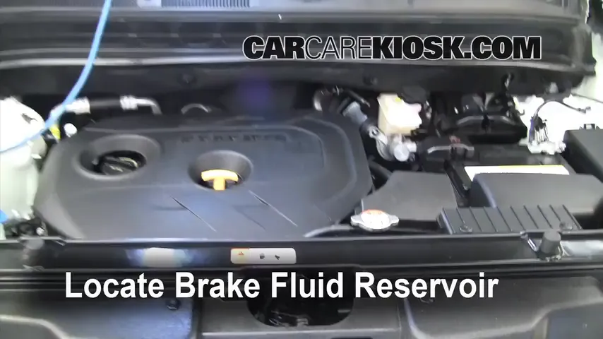 2012 Kia Soul ! 2.0L 4 Cyl. Brake Fluid